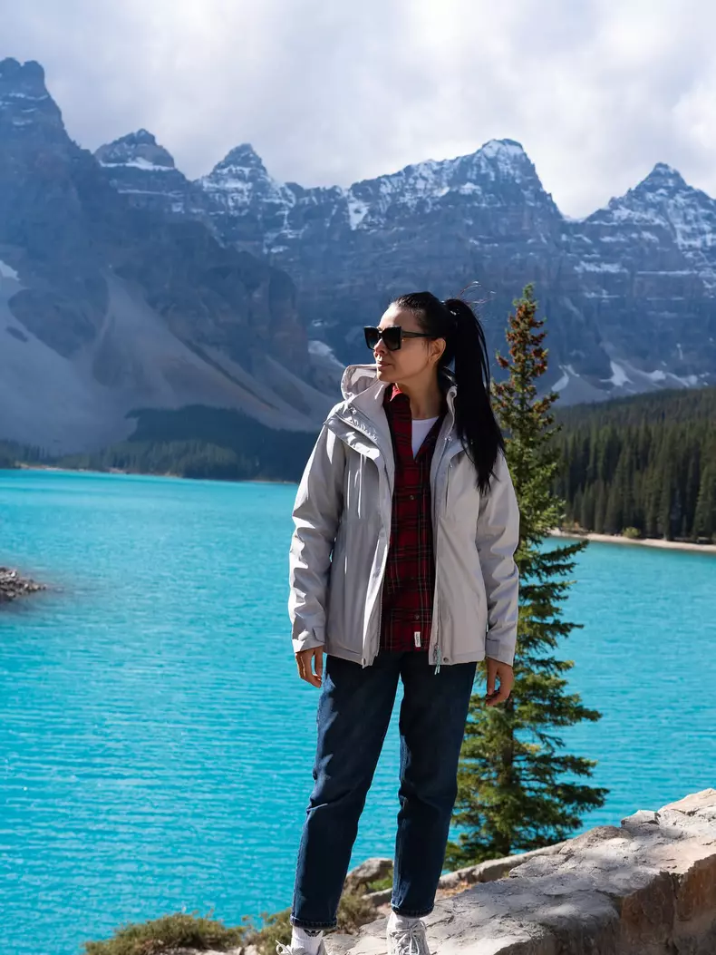 Corina Caragea în Canada (2)