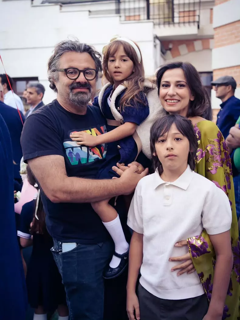 Dana Rogoz și familia