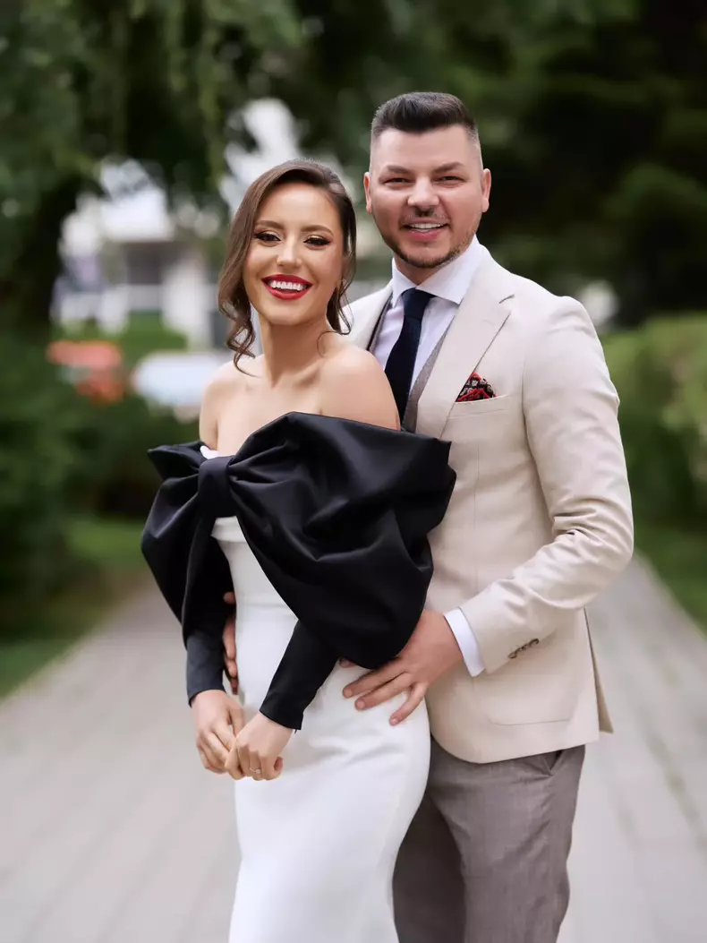 8. Valentin Luca și Roxana Ghiorghian