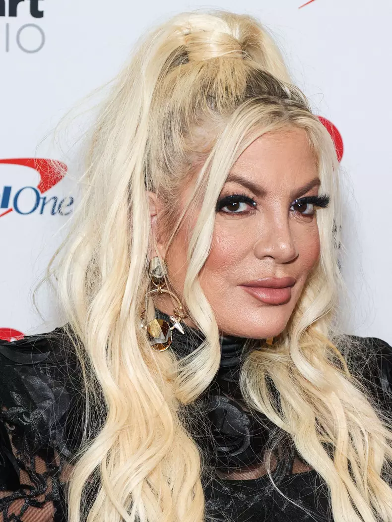 Tori Spelling, gest neașteptat după ce Dean McDermott a anunțat că divorțează de ea, după care a șters postarea