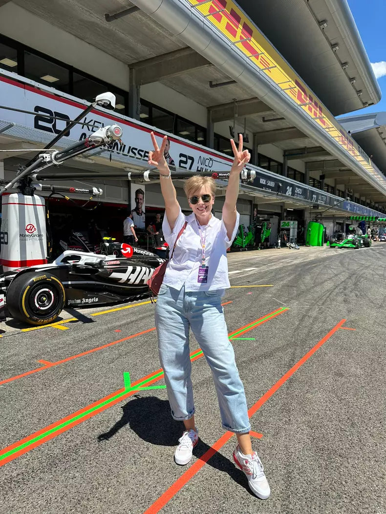 Alexandra Tudor_
