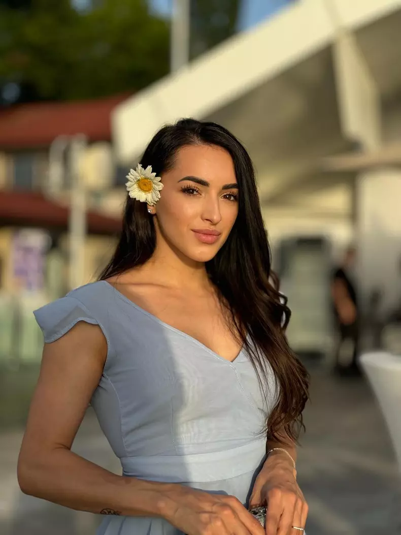 Larisa Iordache, după ce s-a zvonit că este însărcinată  (6)