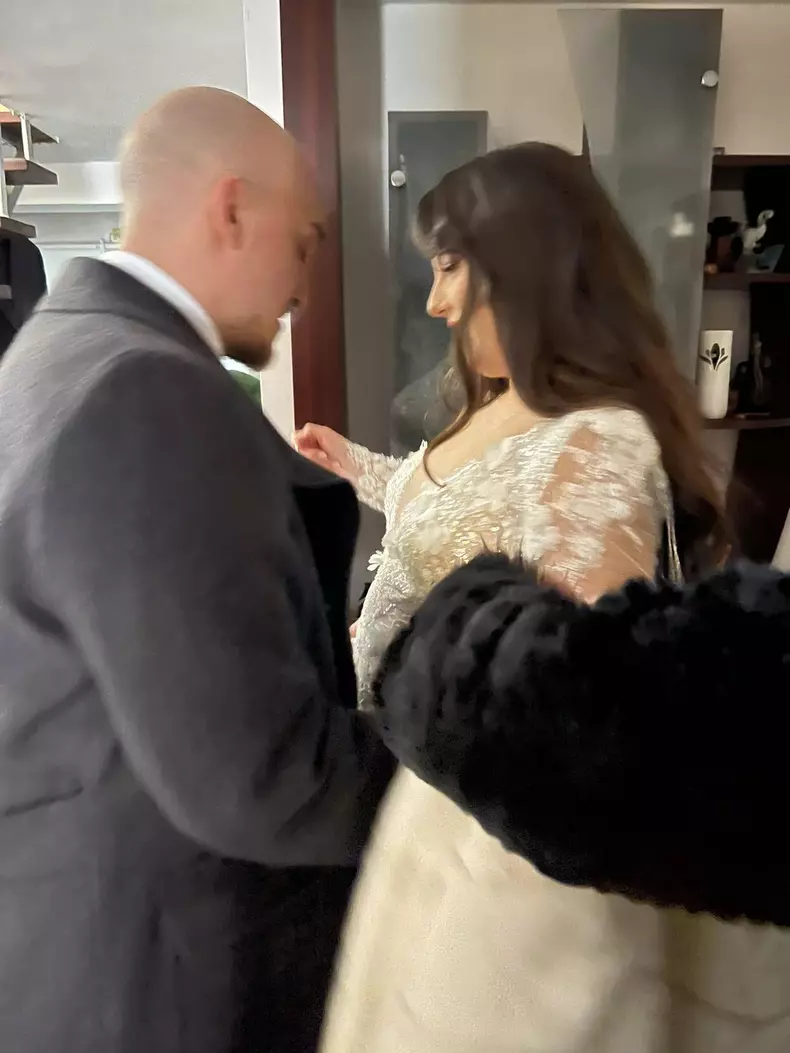 Leonard și Monica Doroftei, primele declarații după nunta fiului lor  (9)