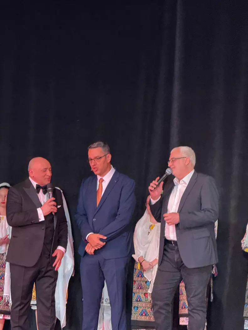 excslusiv vip editii speciale (4)