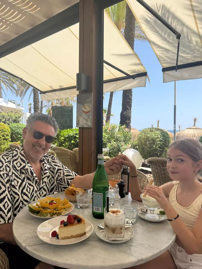 Chef Sautner, vacanta alaturi de familie (1)