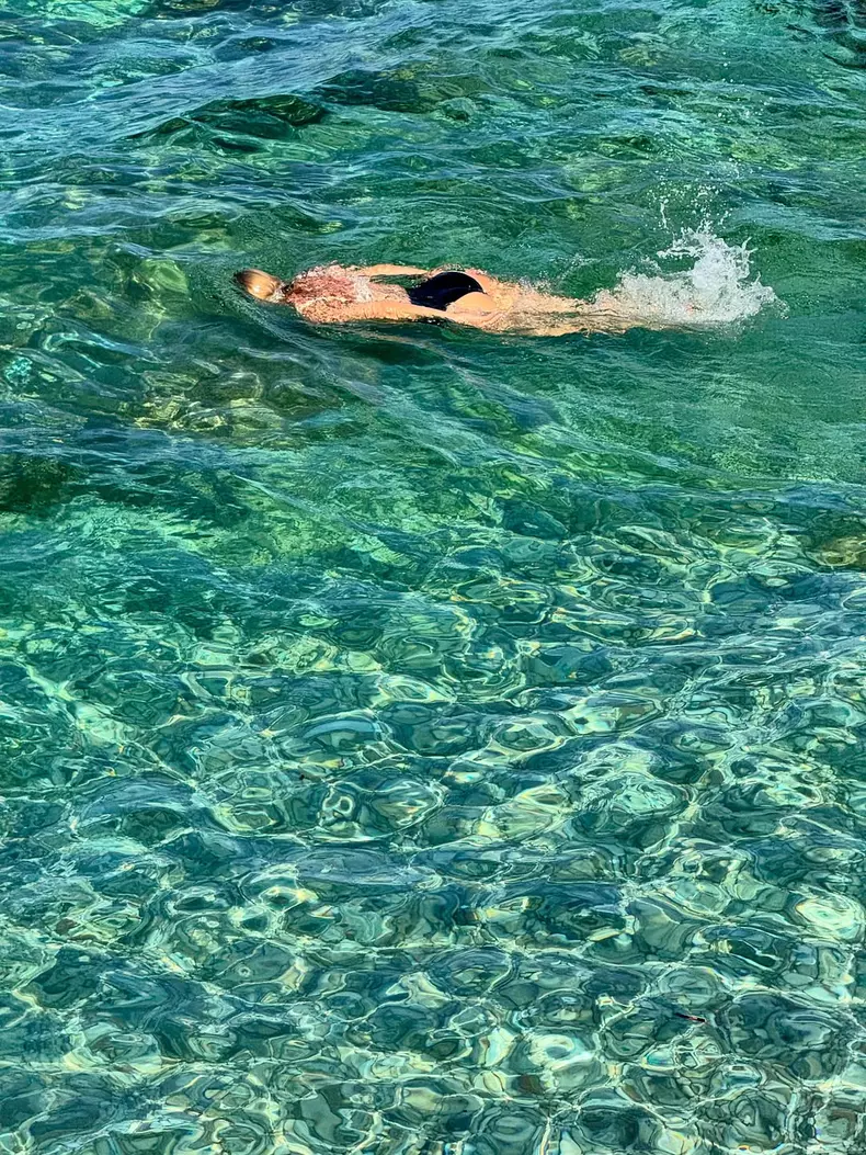 Lavinia Petrea și-a sărbătorit ziua de naștere în Grecia   (3)