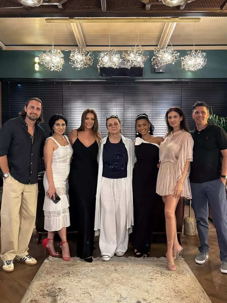 Reuniune a actorilor din „Inimă de Țigan”  (1)