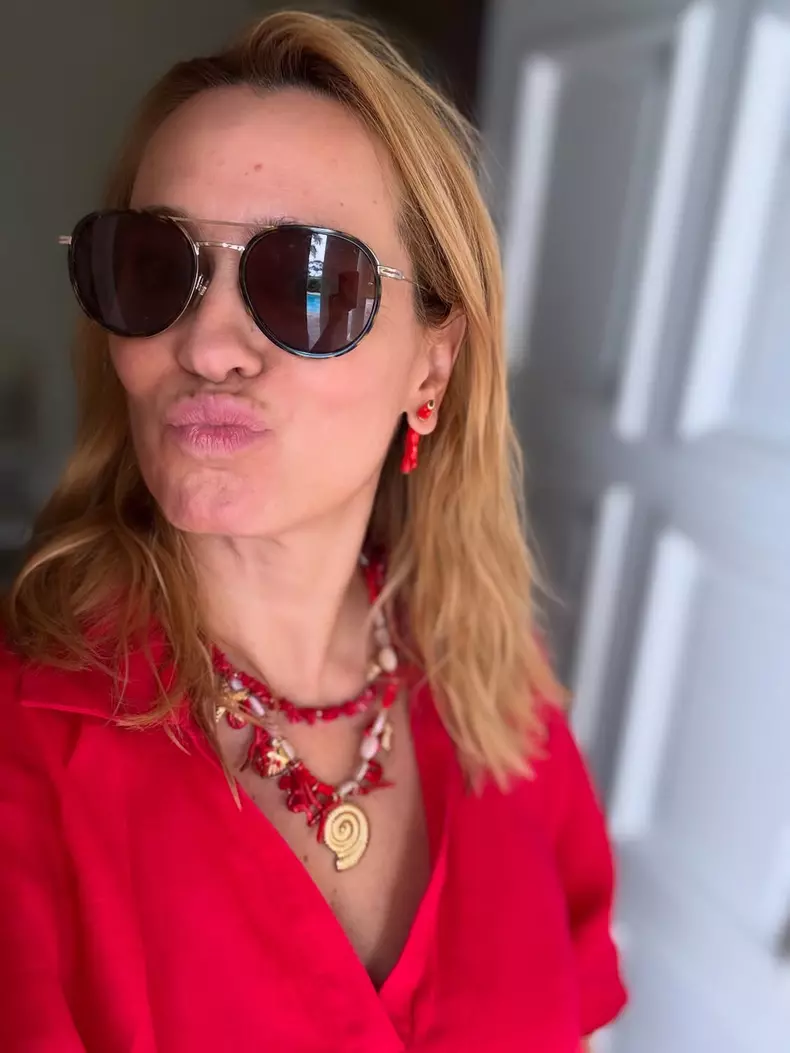 andreea-esca-imagini-din-vacanta-in-nisa (1)