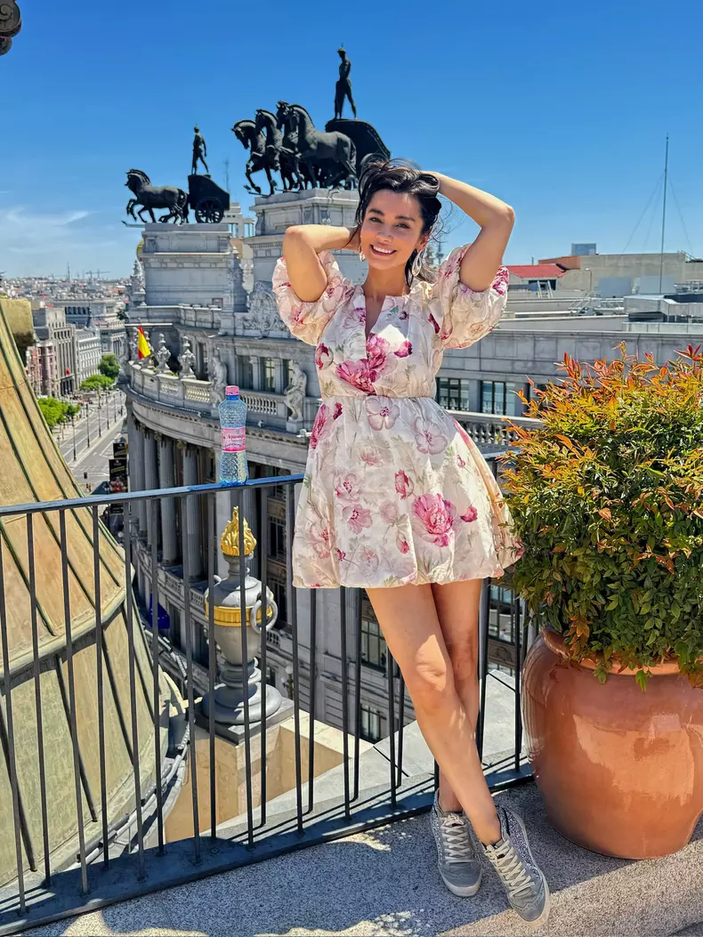 De ce a plecat Lili Sandu din România  (9)