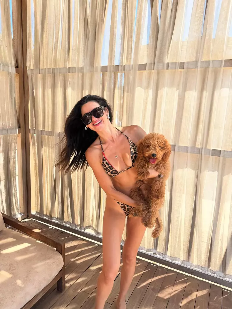 nesrin-cavadzade-in-vacanta-la-bodrum (10)