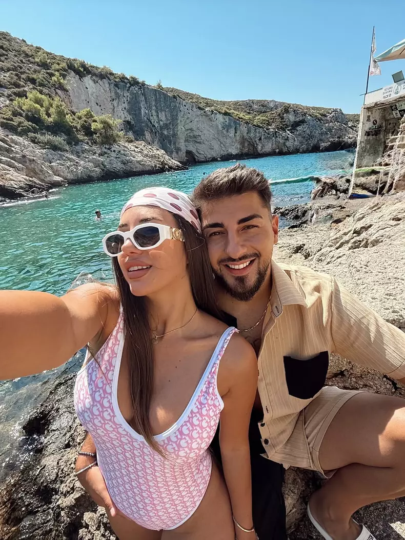 SnapInsta.to_525651046_18072823691073257_1655613747543762195_n