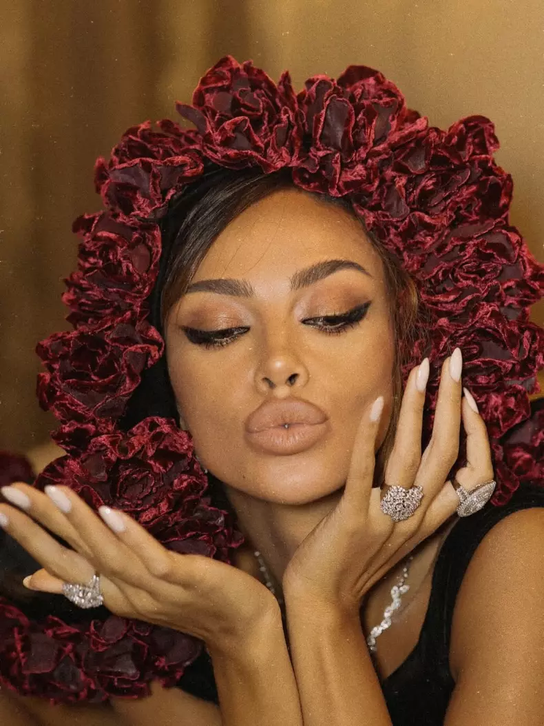 madalina-ghenea1