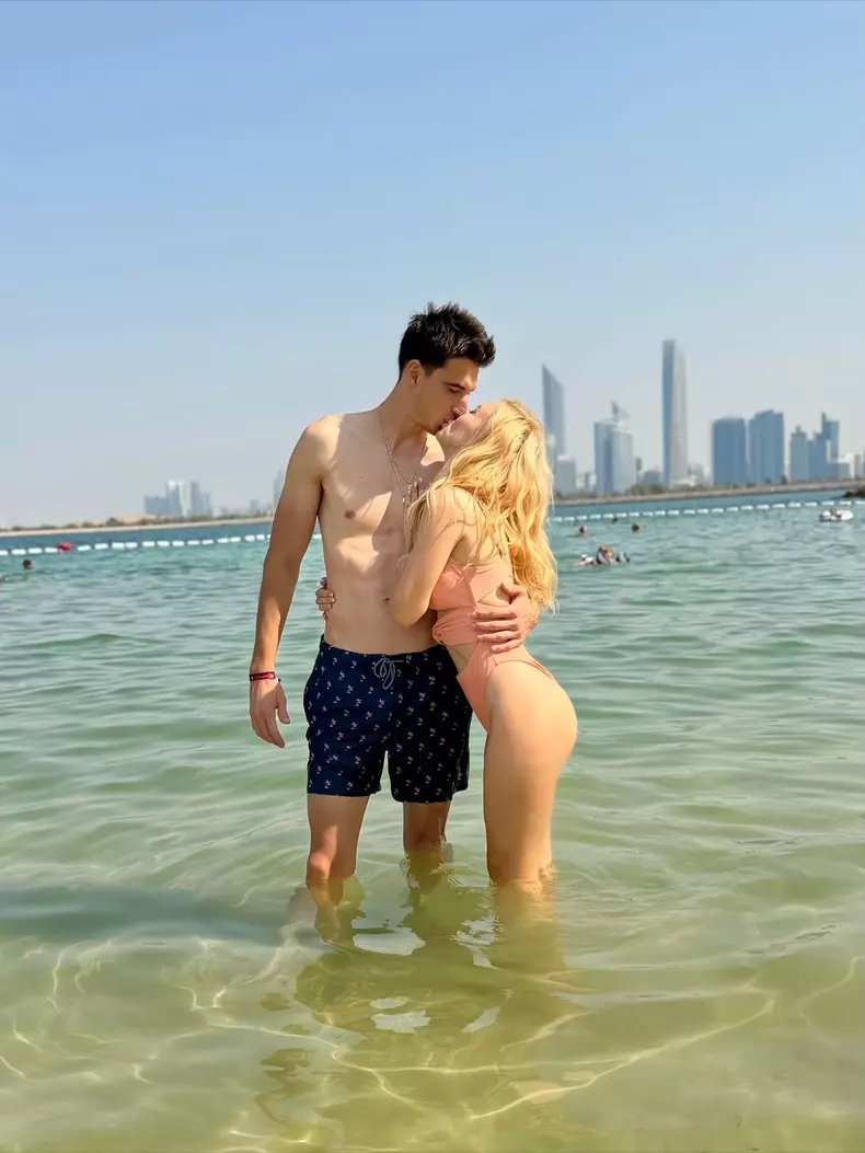 andreea-balan-abu-dhabi-vacanta-victor-cornea (14)