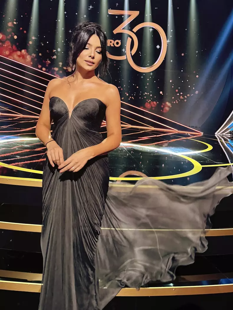 corina-caragea3