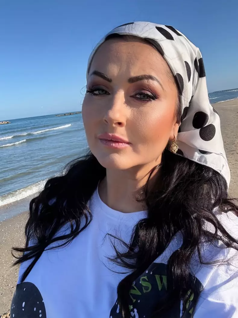 gabriela-cristea2