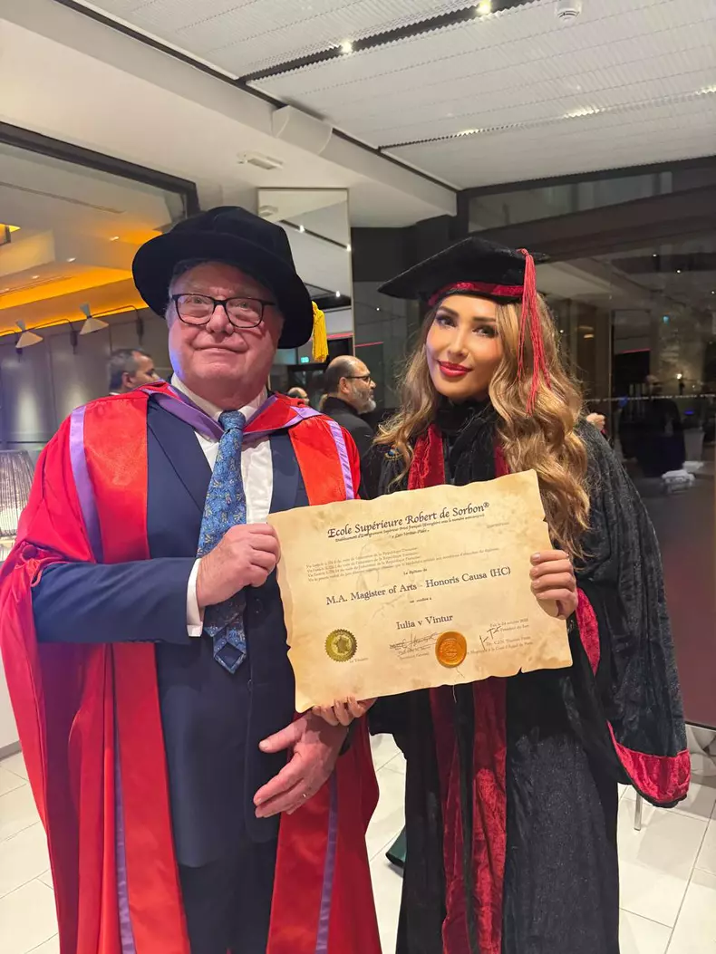 Iulia Vantur Magister of Arts