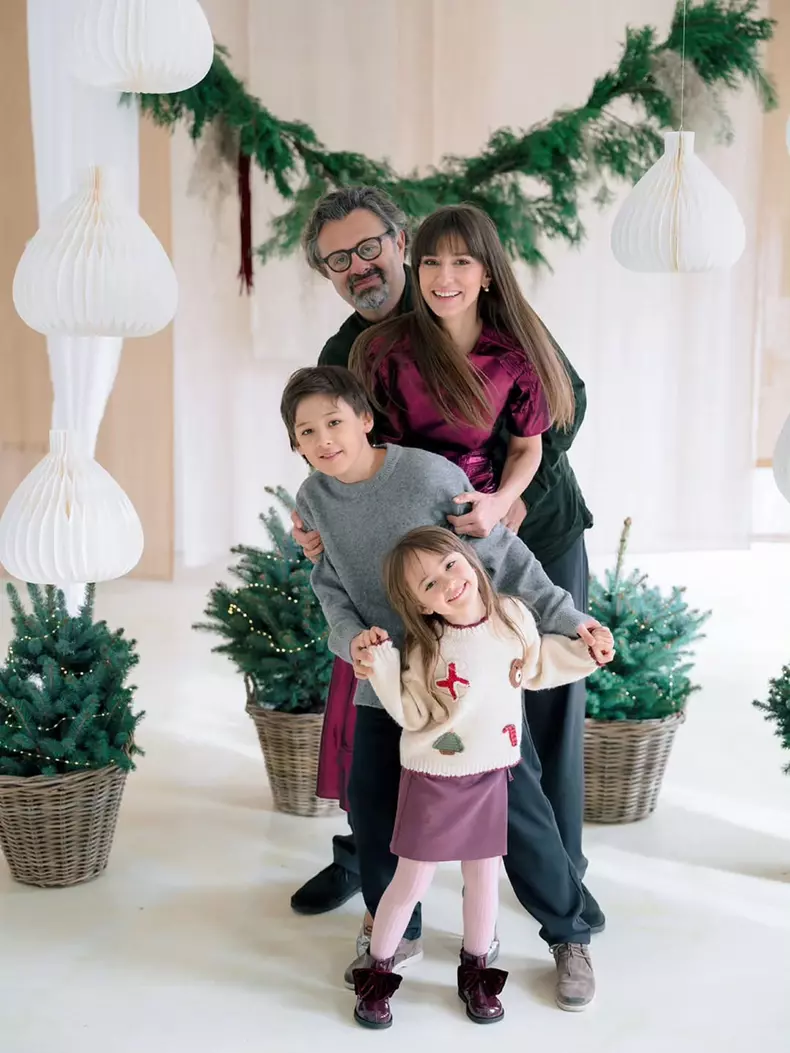 dana-rogoz-sedinta-foto-craciun-2025 (14)