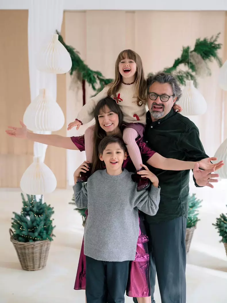 dana-rogoz-sedinta-foto-craciun-2025 (18)