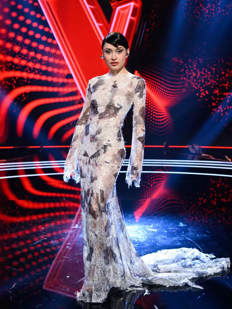 irina-rimes-vocea-romaniei (2)