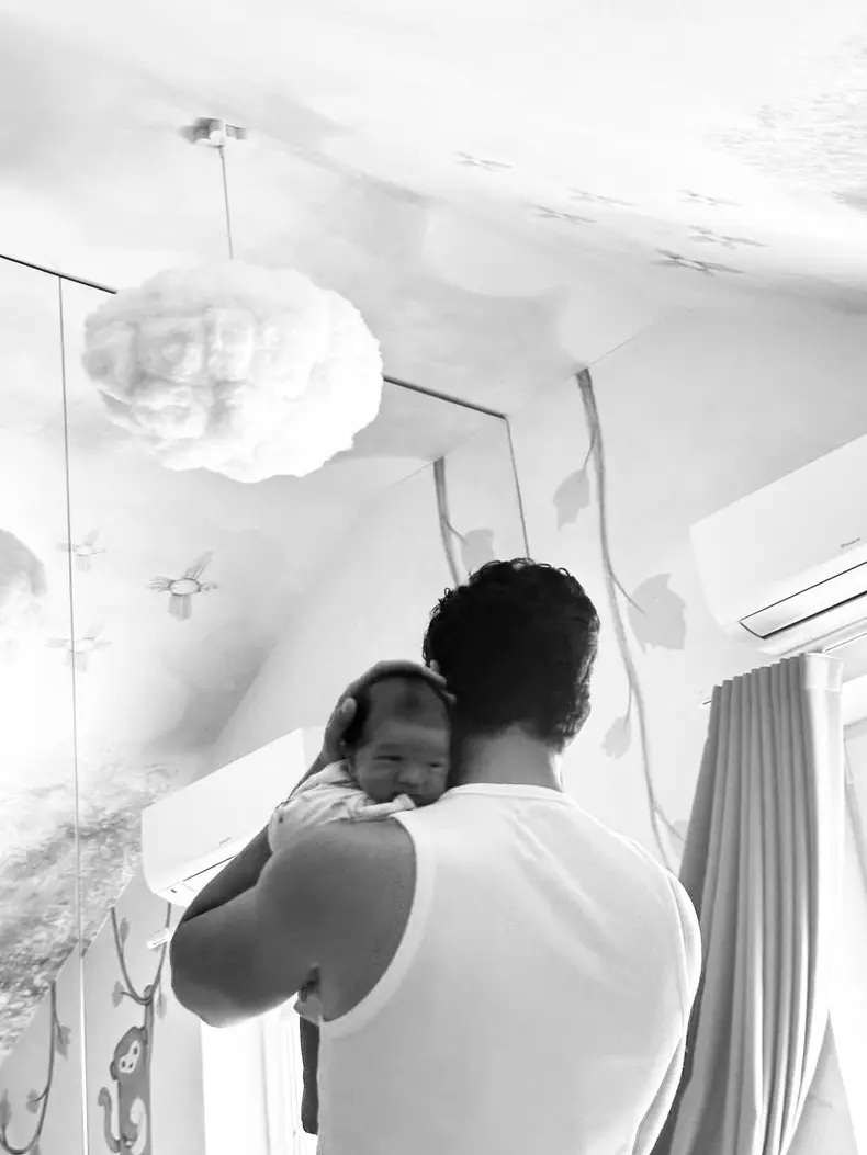 pinar-deniz-imagini-cu-fiul-ei (11)