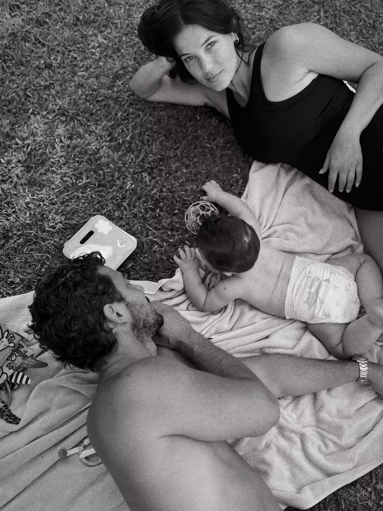 pinar-deniz-imagini-cu-fiul-ei (6)