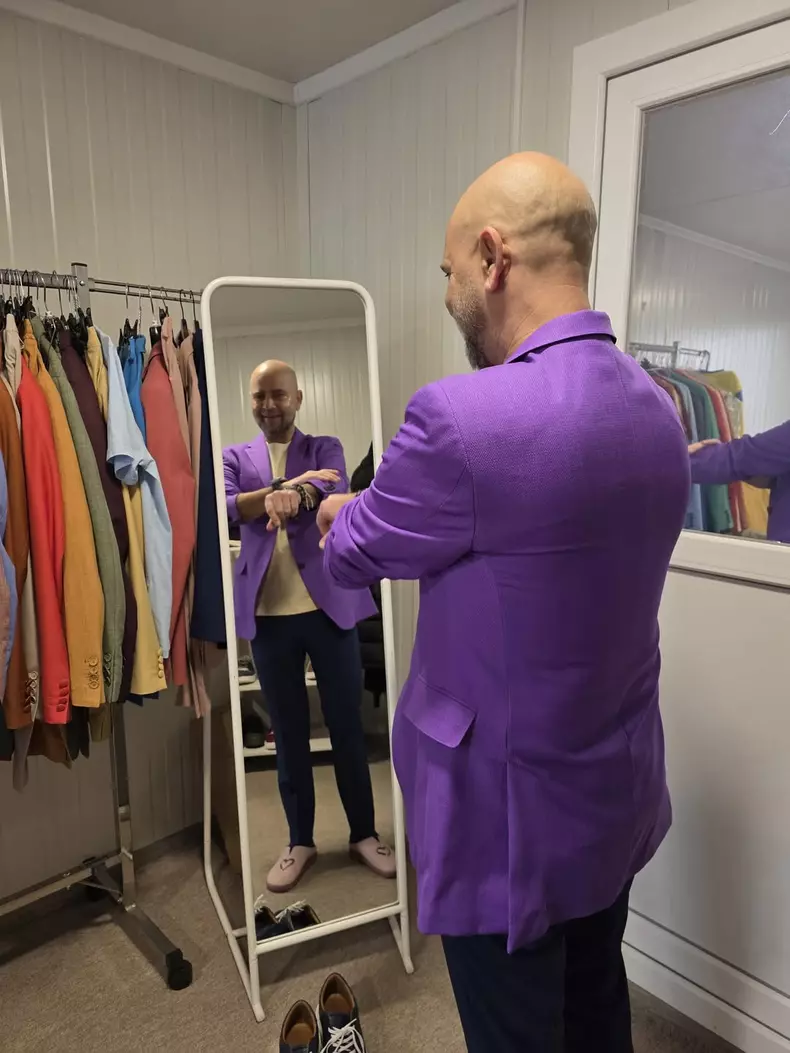 Cosmin Seleși4