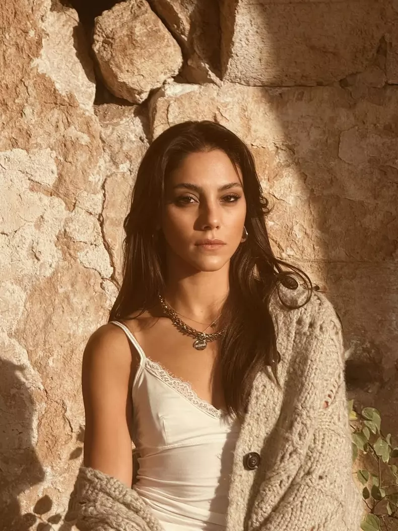 Dilin Döğer6