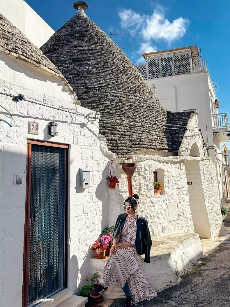 corina-caragea-vacanta-alberobello-italia-trulli-poze (11)