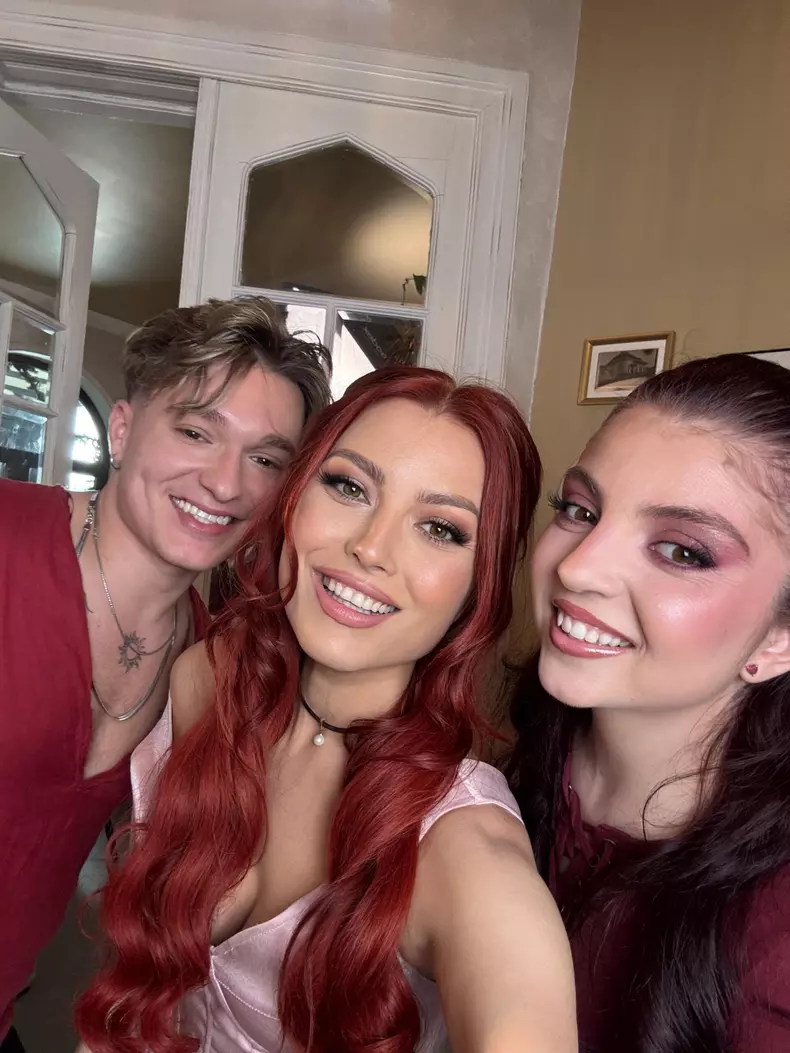 elena-gheorghe-adela-popescu-sedinta-foto-martie (2)