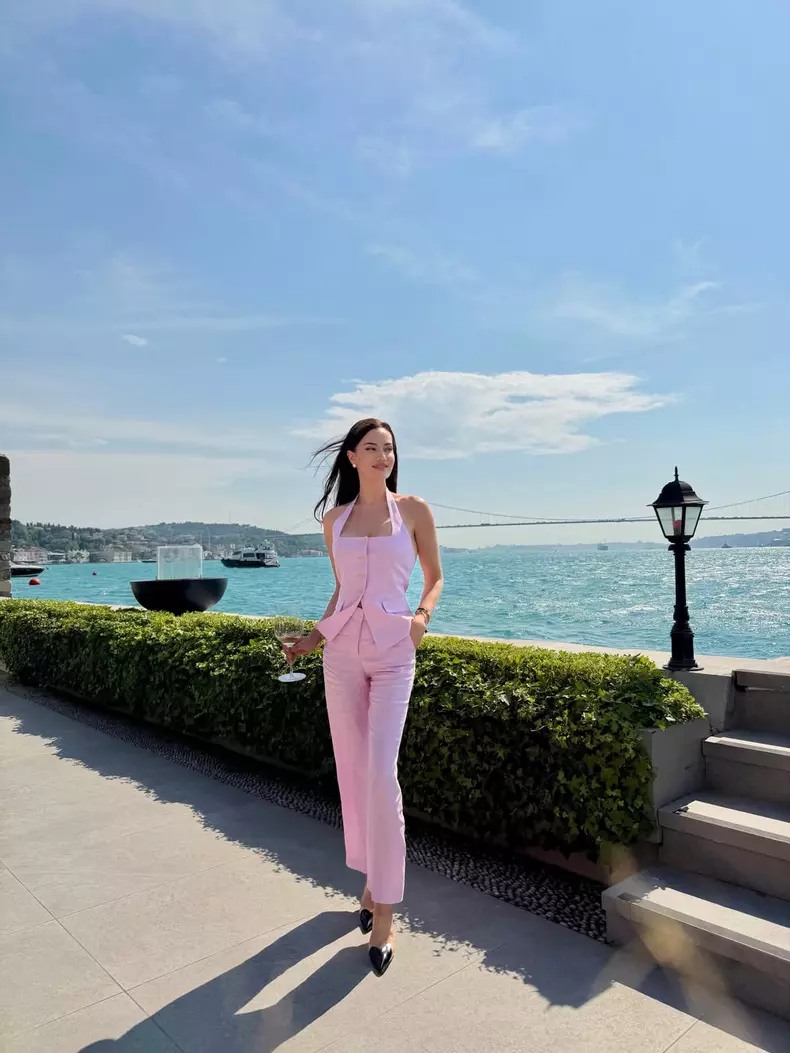 Fahriye Evcen (7)