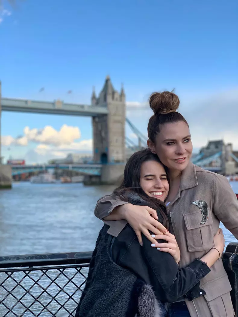 adina-buzatu-fiica-sara-7