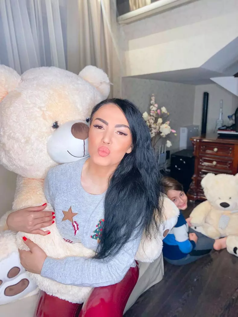 Bianca-Dragusanu-Andreea-Mantea-5