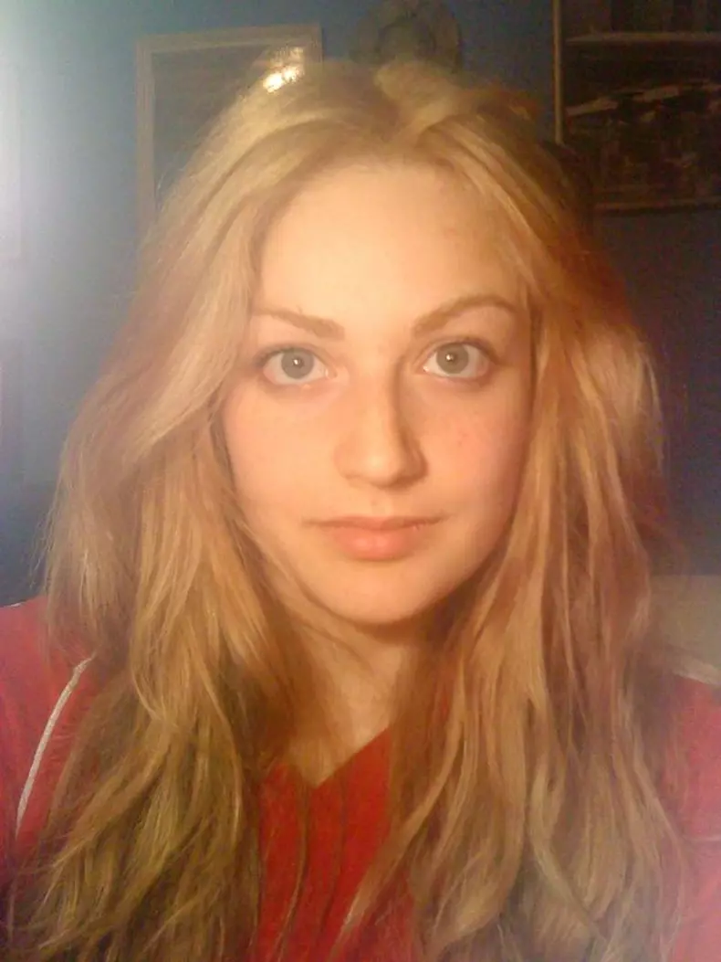 0_PAY-h_MDRUMF_Unibrow_Stares-2