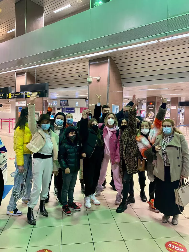 Alexandra-Stan-survivor-5