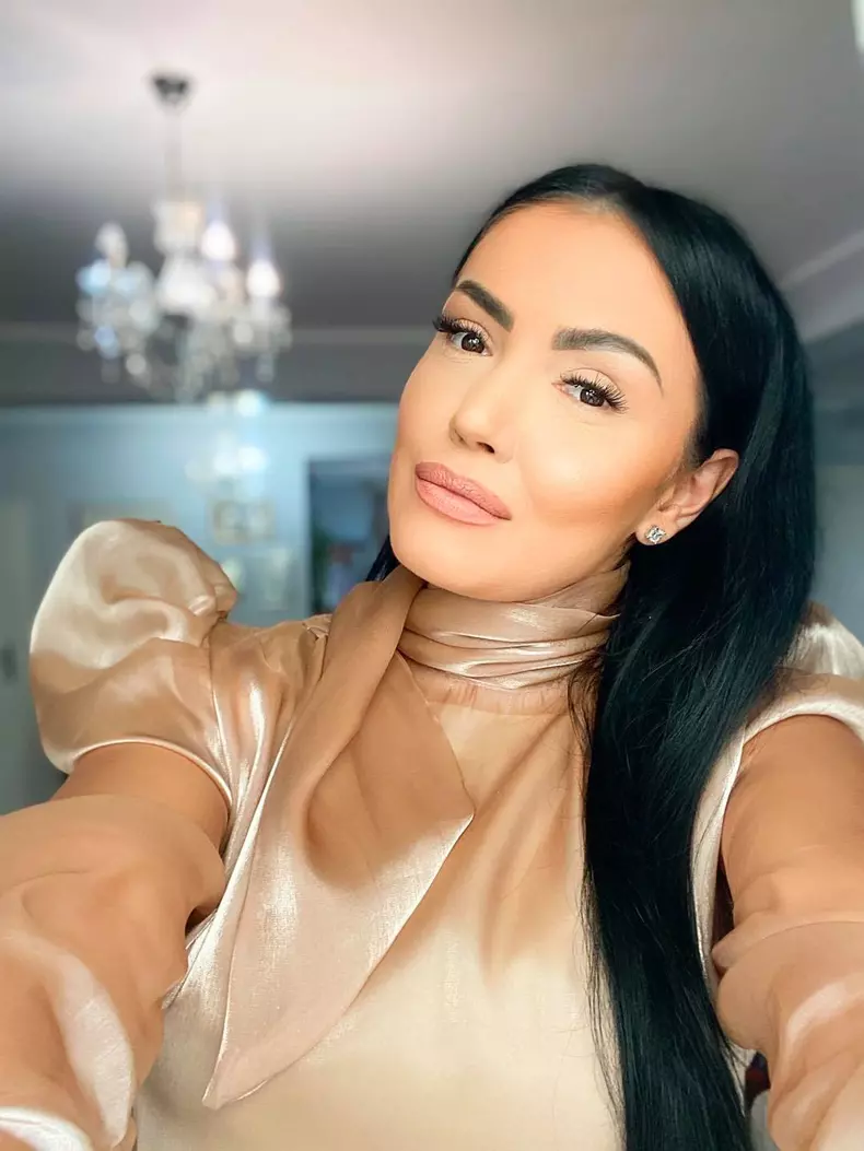 Andreea Mantea negocieri Antena 1 (4)