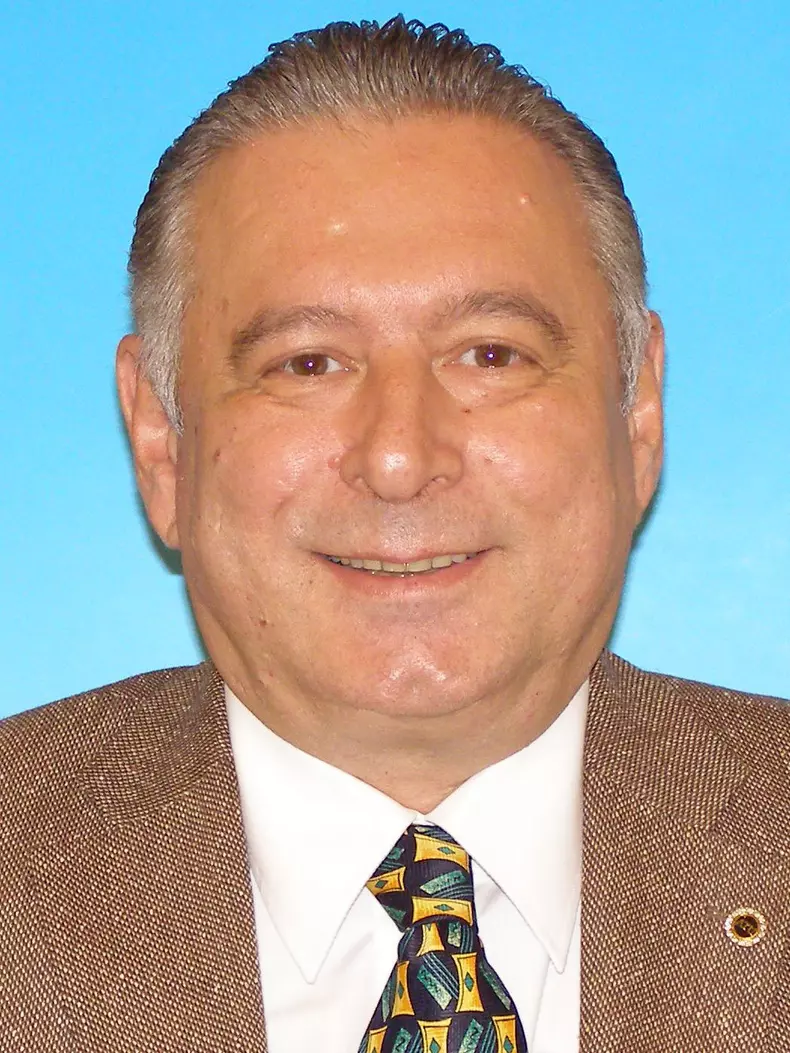 277773_175314245872212_5618621_o-1