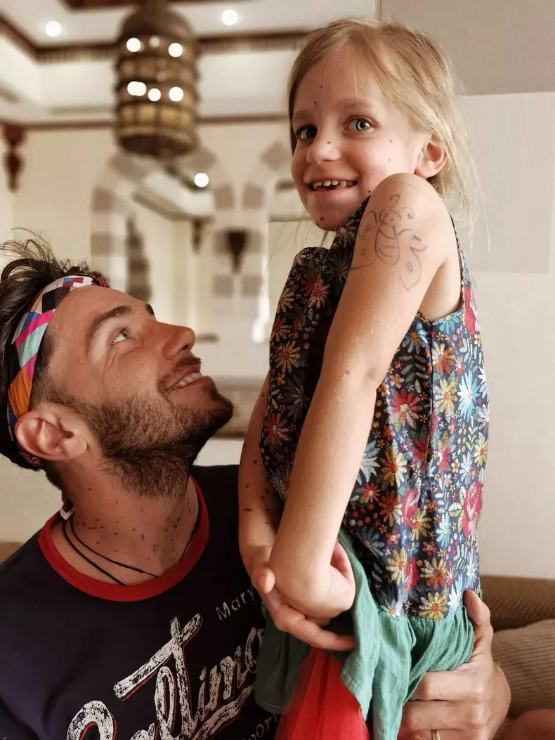 Daddy-Cool-Vorbeste-Lumea-3