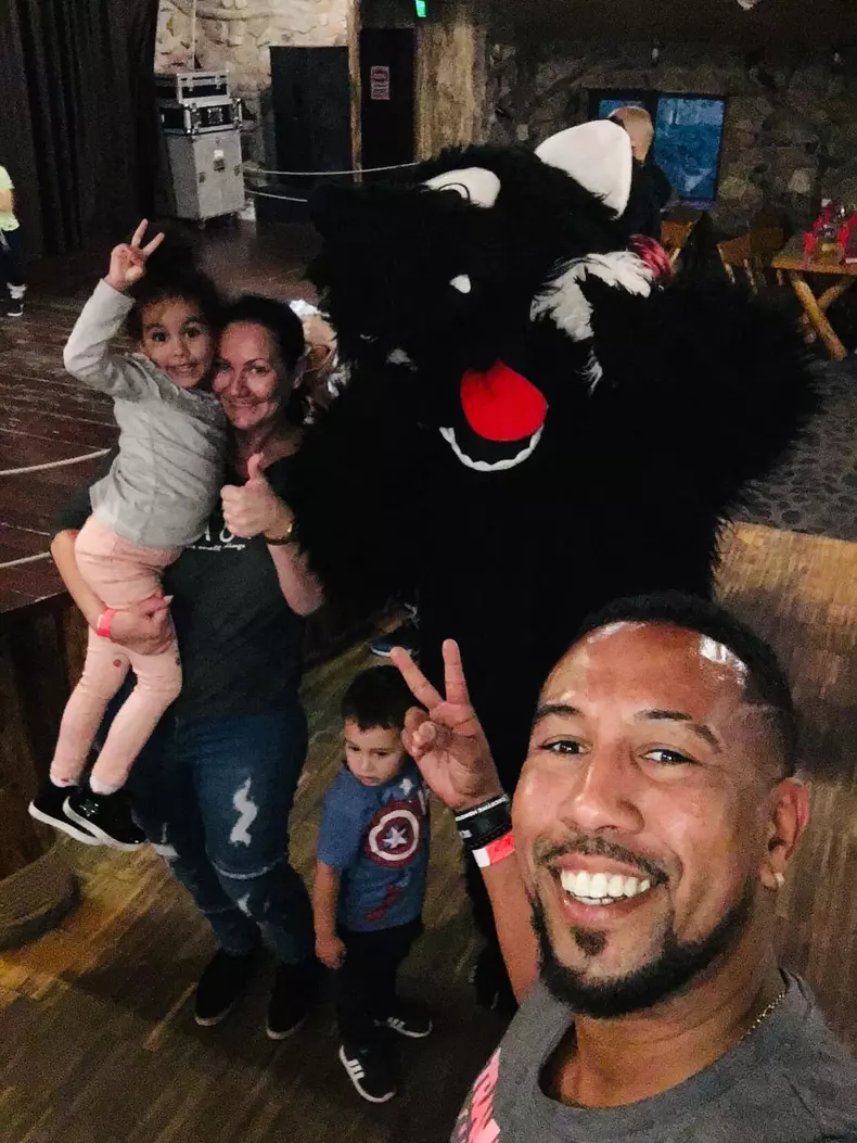 Sotia-lui-Starlin-Survivor1-1