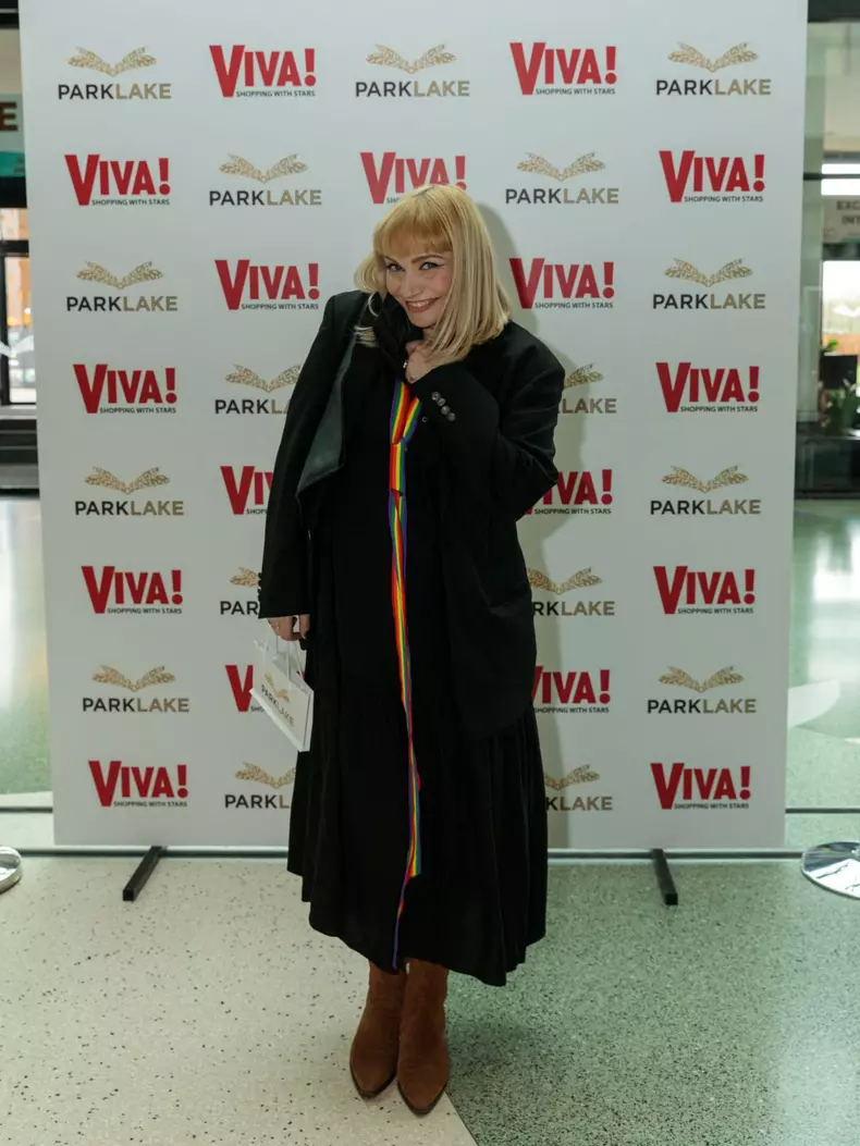 Viva-Shopping-with-stars-10