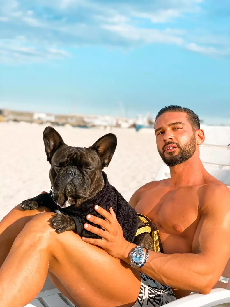 ce-tarife-are-dorian-popa-pe-instagram-6