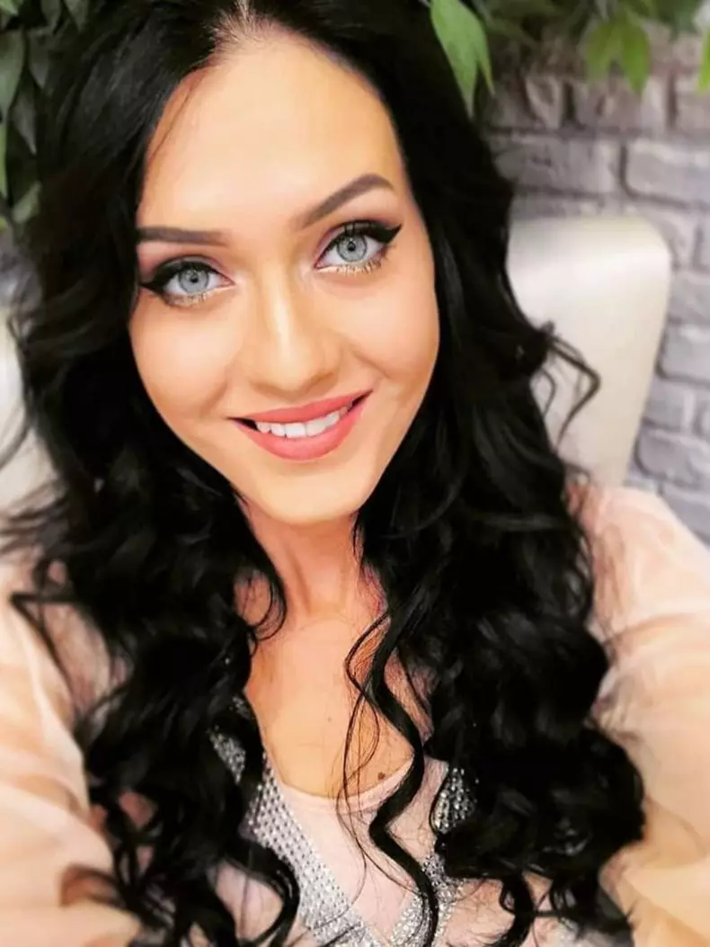 bianca-de-la-puterea-dragostei-videochat