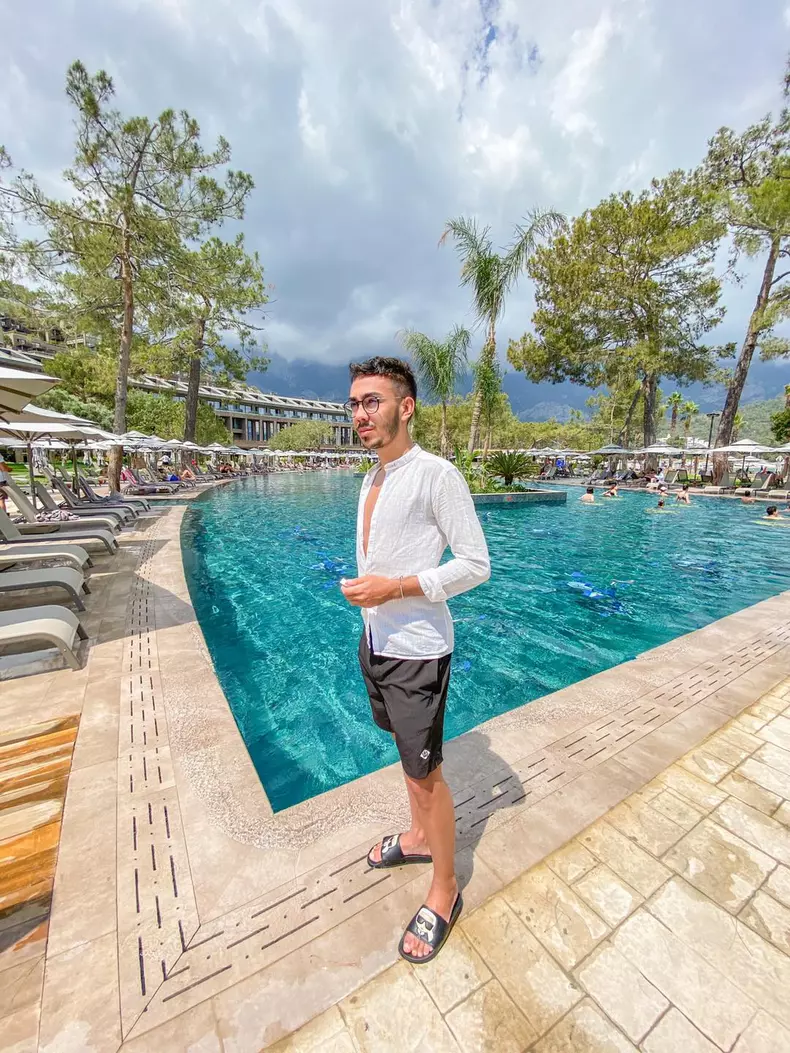 cine-este-armin-nicoara-cati-ani-are-6