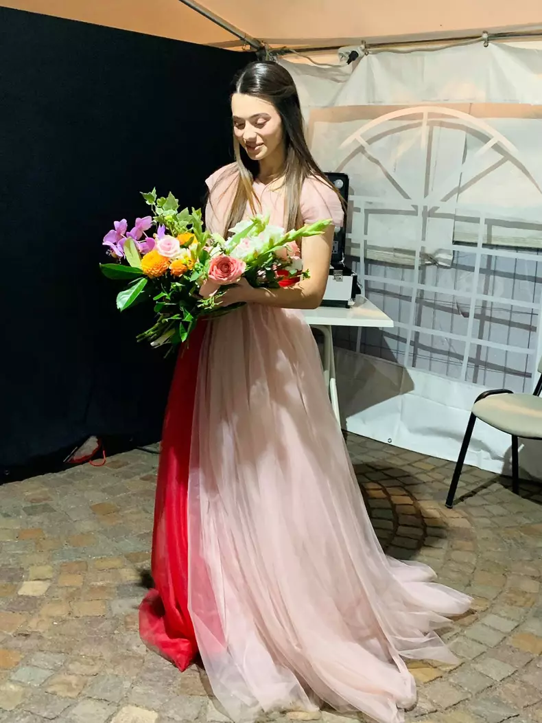 240474597_399214481560615_6547437702386012550_n