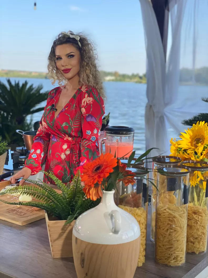 Alina-Laufer_Reteta-in-5-minute_Kanal-D-1