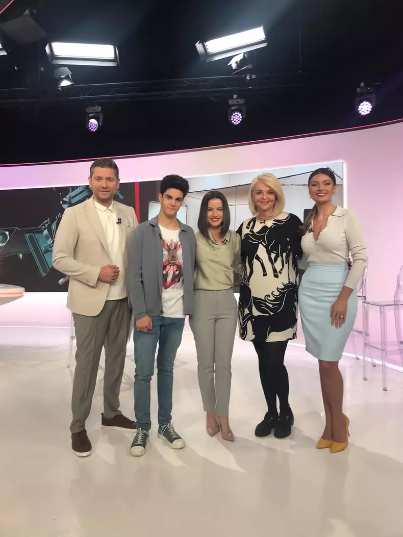 248577698_2397859683682295_6206254146278589765_n