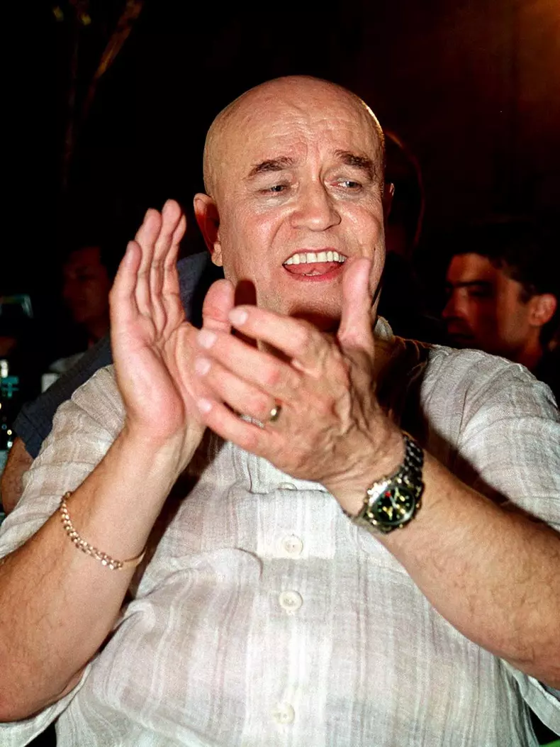 Benone Sinulescu si-a lansat vineri un nou album intitulat "Roata vietii".