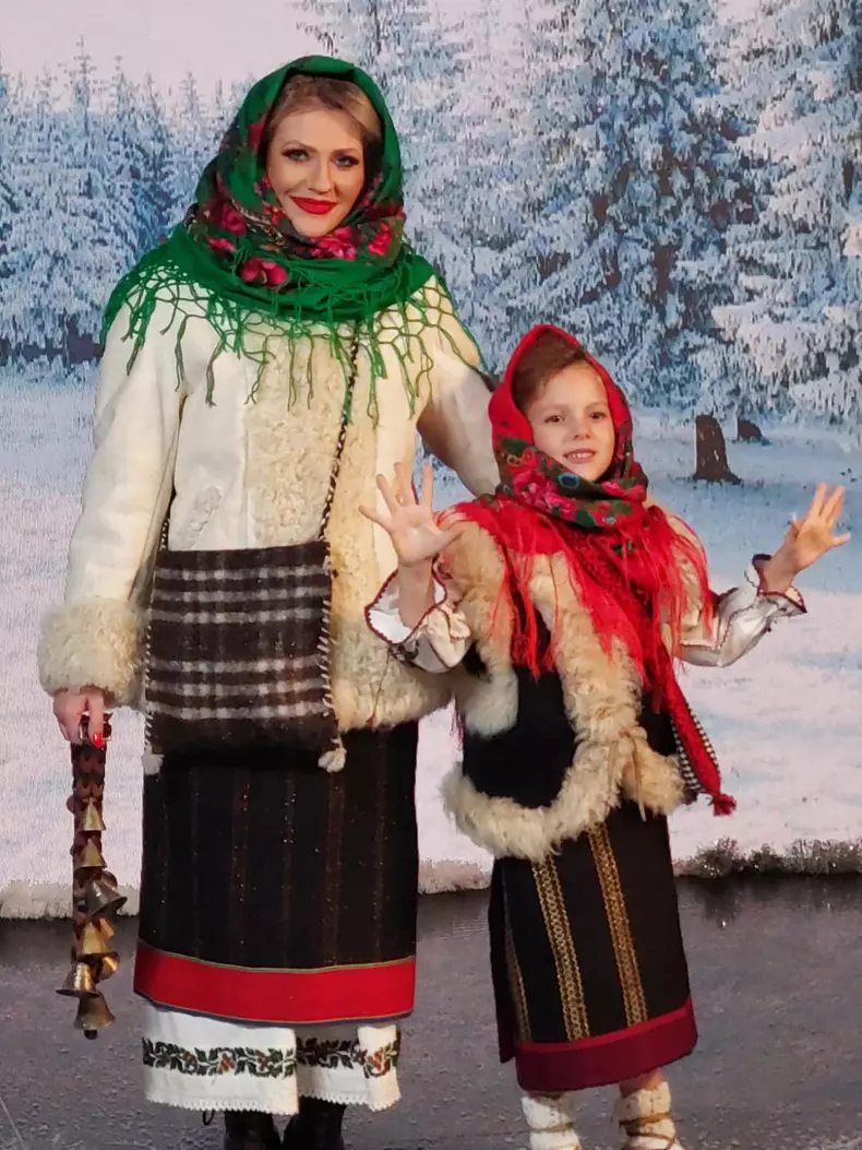 Mirela Vaida si fiica ei