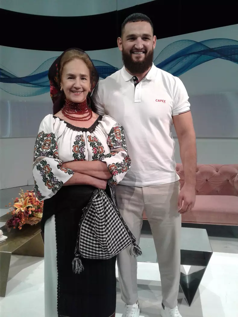 Sofia Vicoveanca si fiul sau