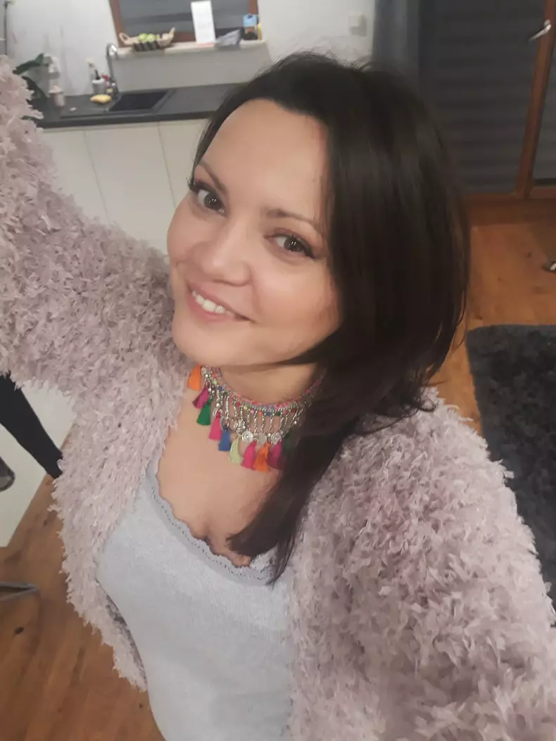 o-romanca-si-bebelusul-ei-salvati-din-Odesa-