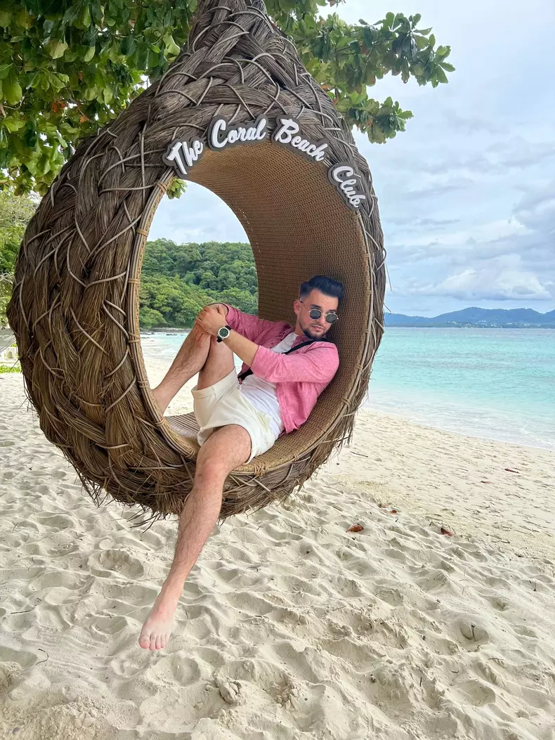 sebastian-insula-iubirii-3